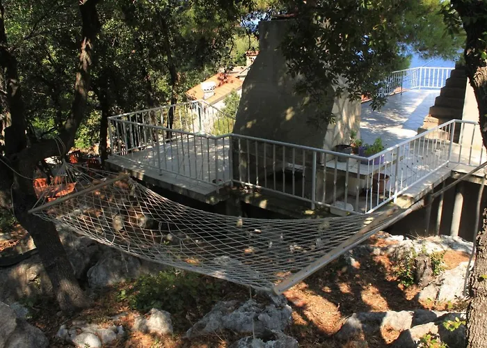 Twin Lucica 990c 2* Lastovo