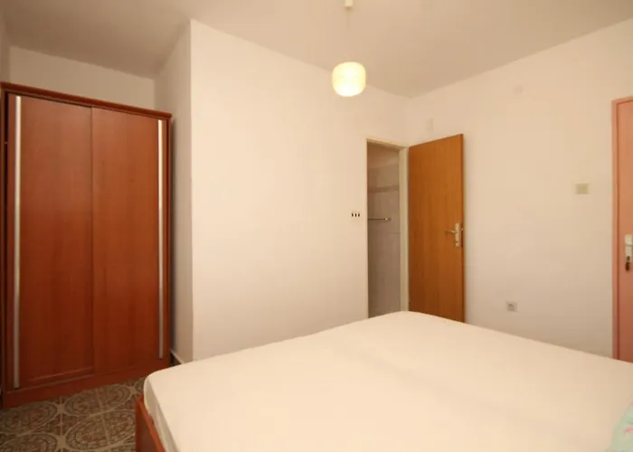 Twin Lucica 990c Pensjonat