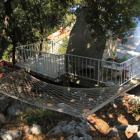 Twin Lucica 990c 2* Lastovo